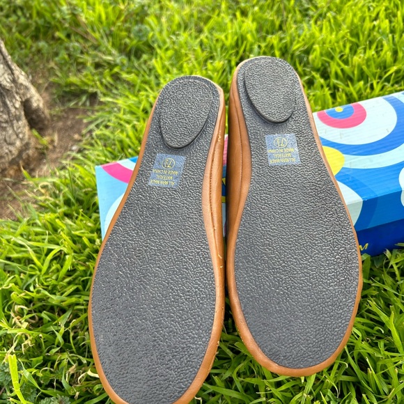 Tan Ballet Flat Shoes NWT Size 7.5 - Picture 4 of 8